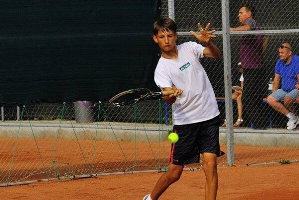 Ilie Snițari s-a calificat în runda a doua a turneului ”Aegon Junior Open”