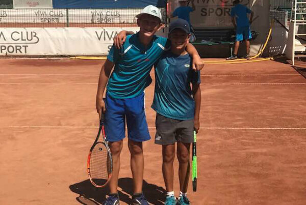 Tenismenul moldovean Ilie Cazac, în sferturi de finală la turneul Tennis Europe din Galați